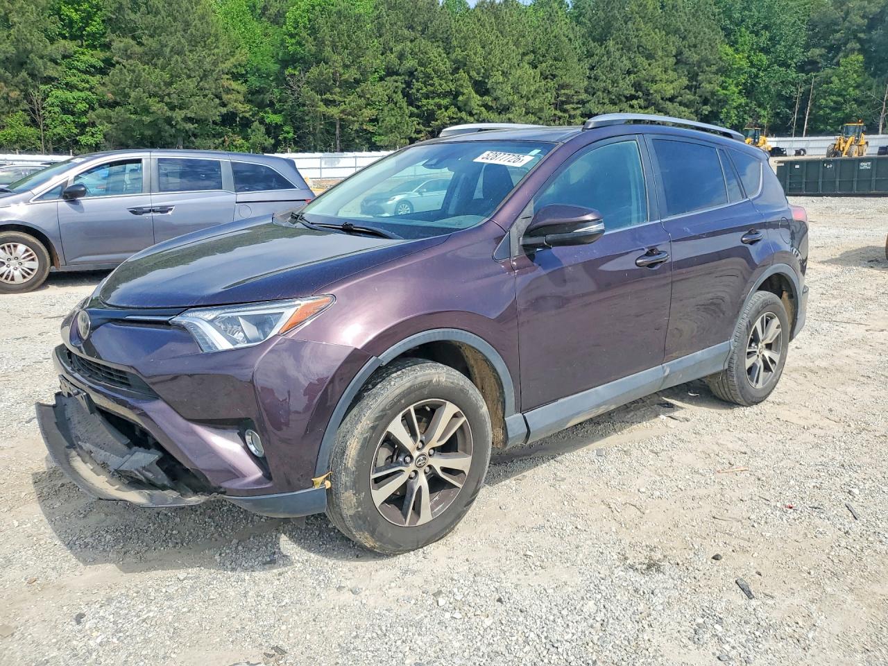 Salvage Toyota RAV4 Image
