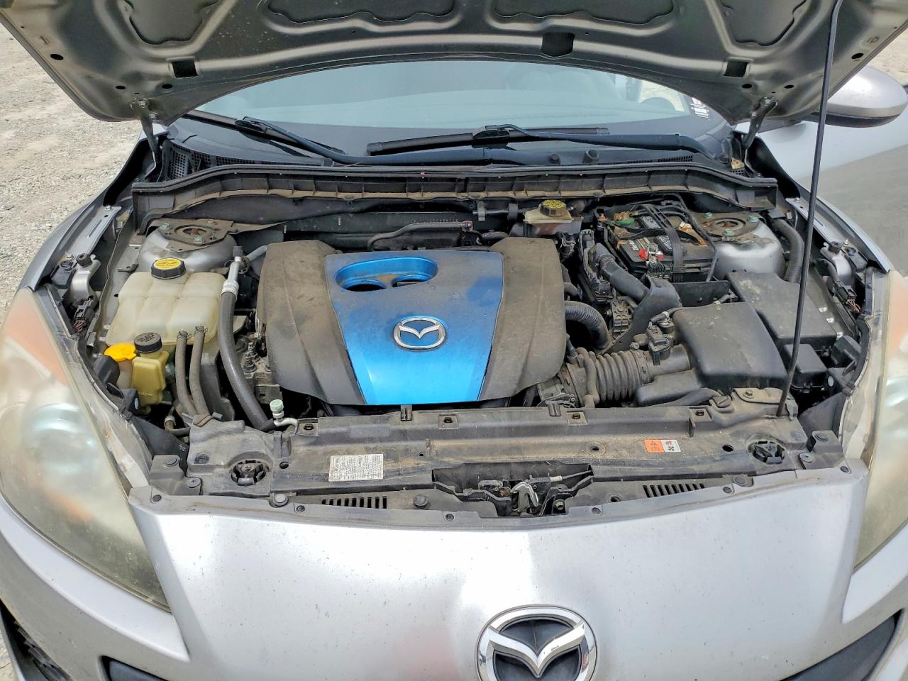 Mazda 3 I