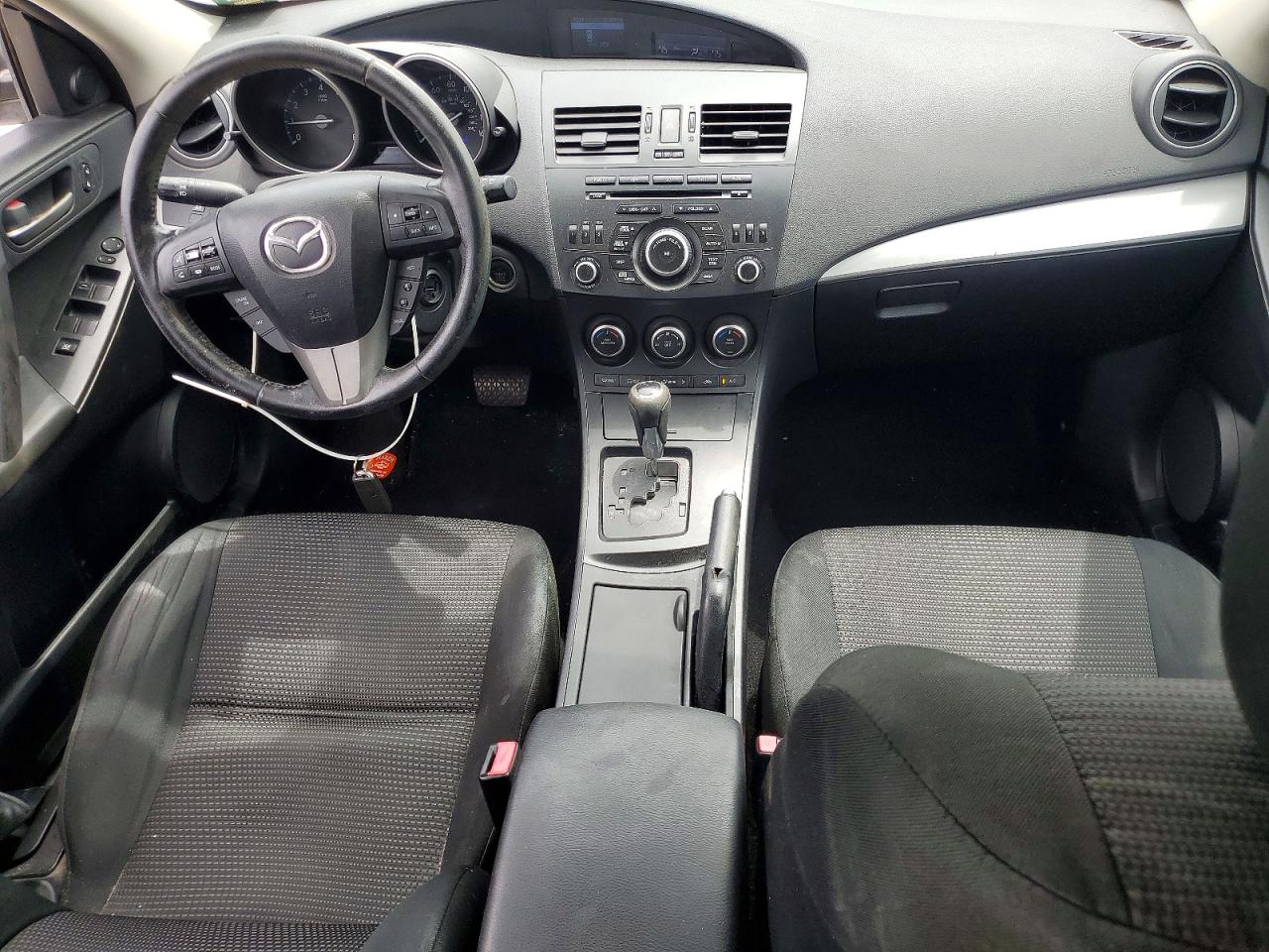 Mazda 3 I