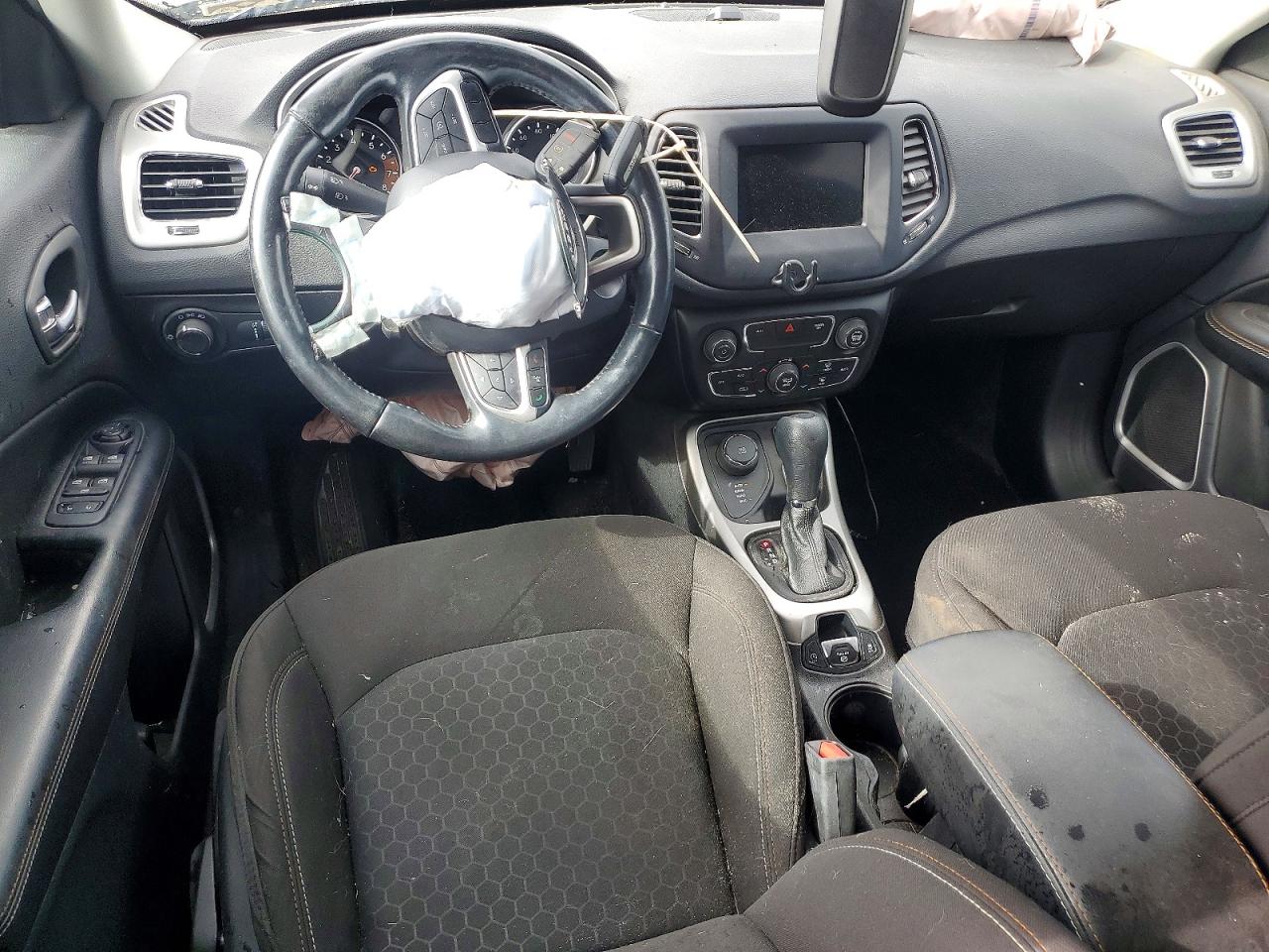 Jeep Compass Sport