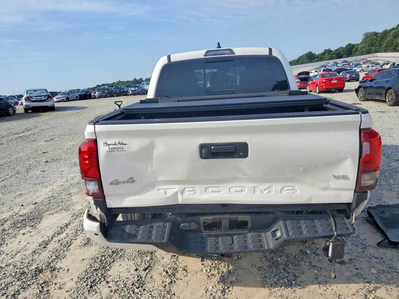 Toyota Tacoma Sr5 V6