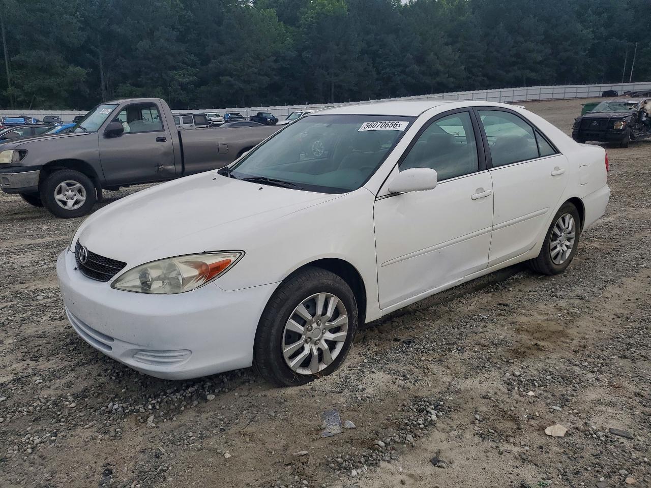 Salvage Toyota Camry Image