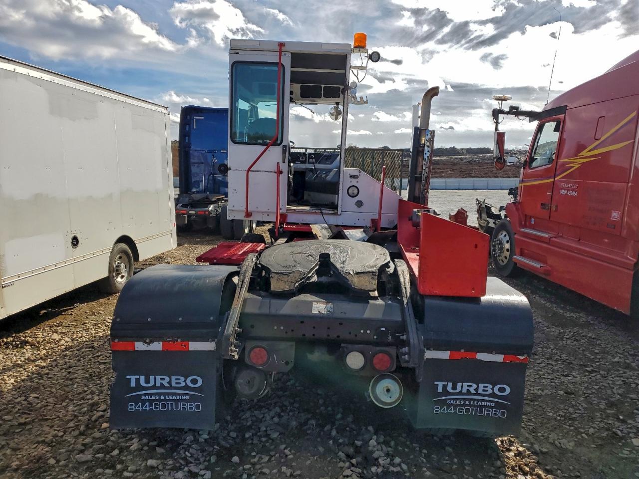 Capacity Yard Truck