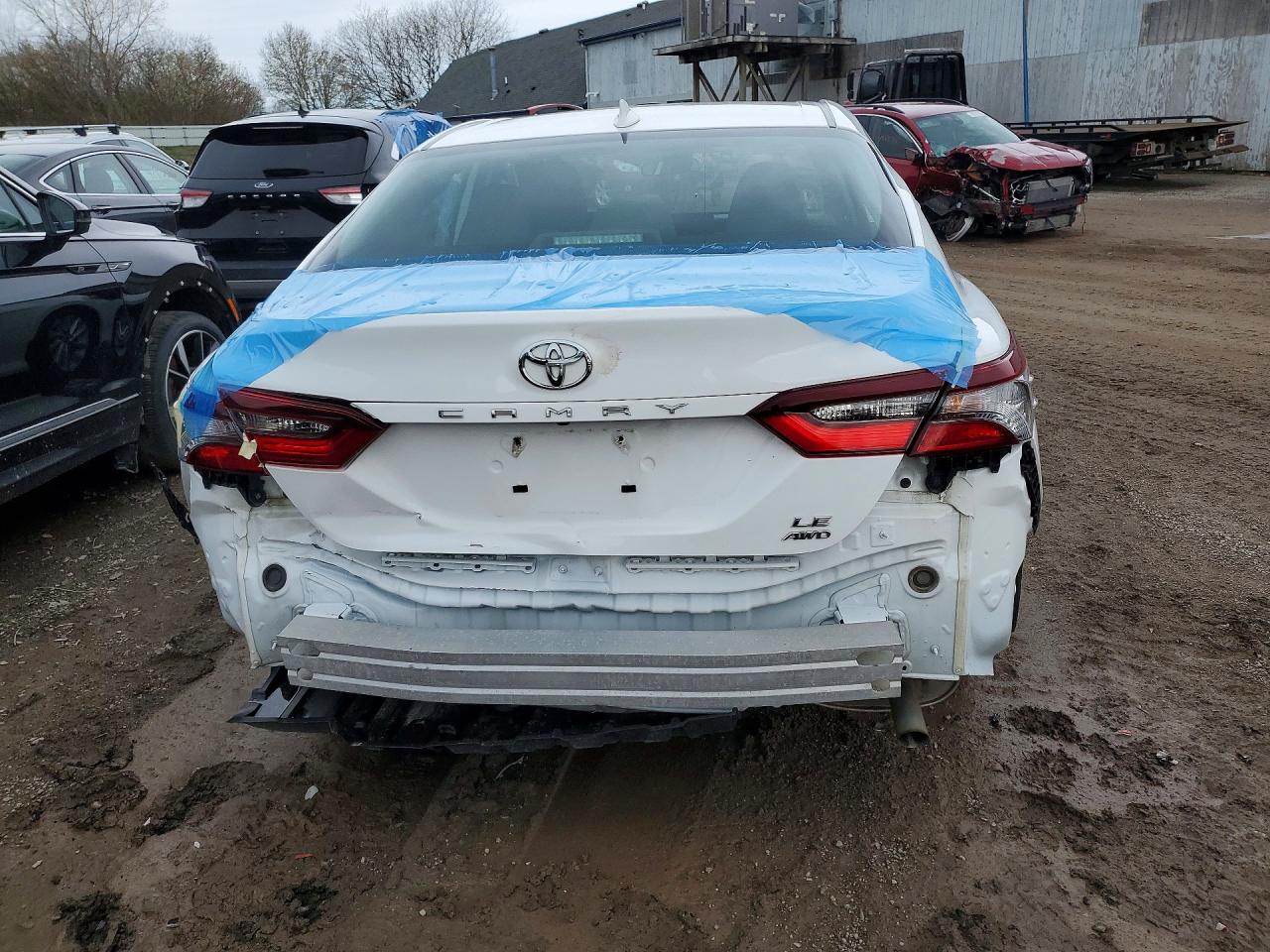 Toyota Camry Le