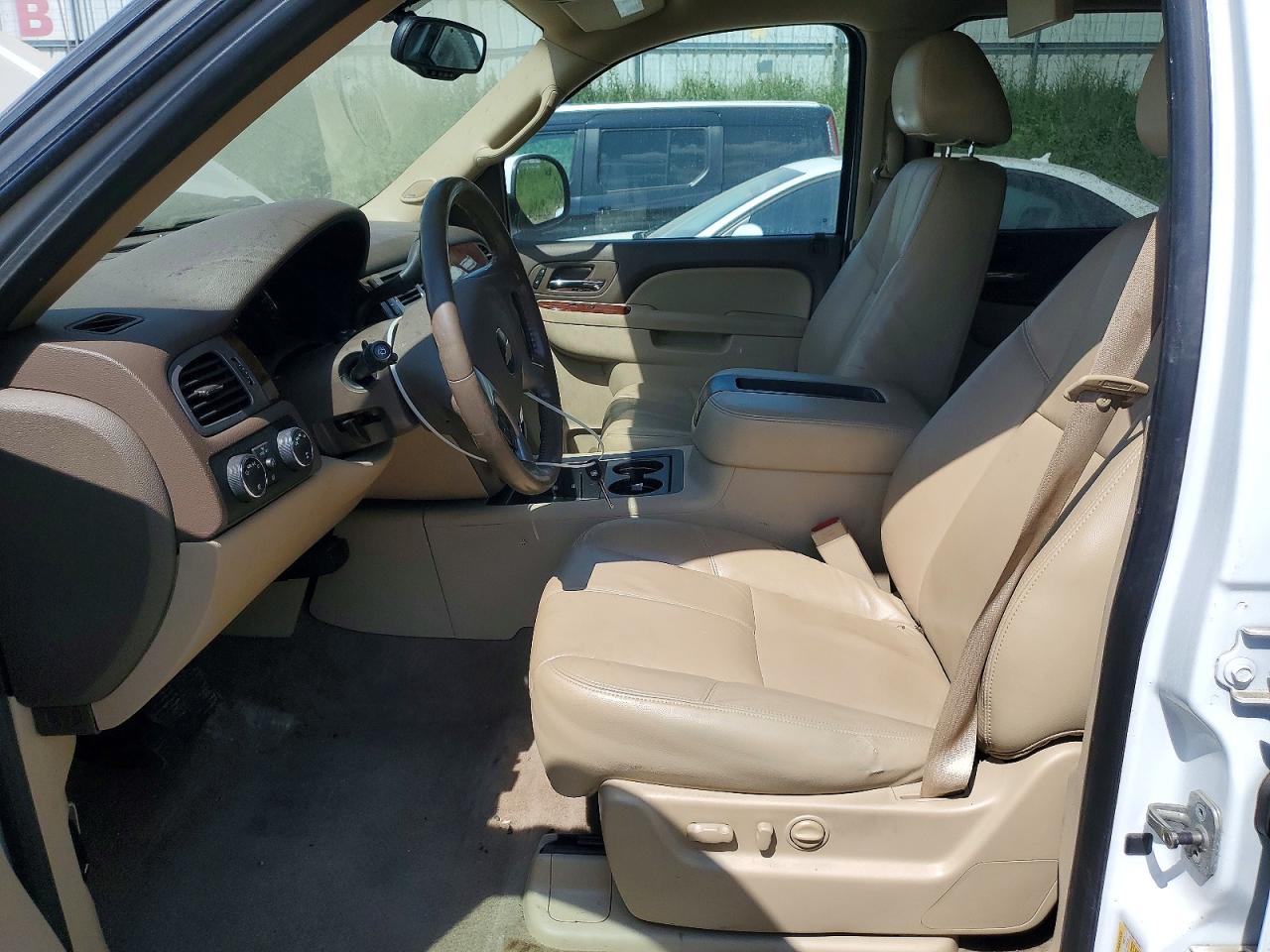 Chevrolet Suburban K1500 Lt