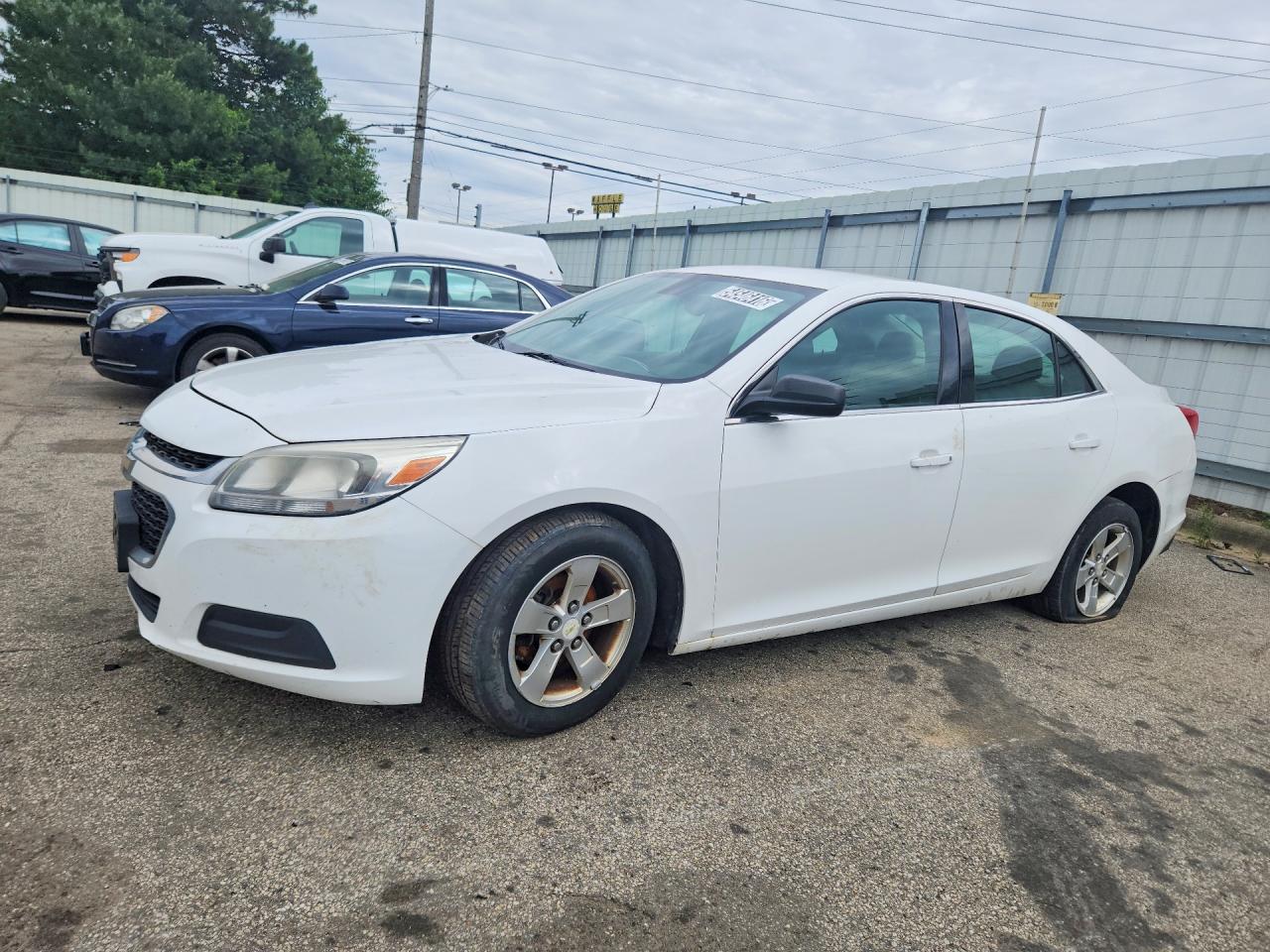 Salvage Chevrolet Malibu Image