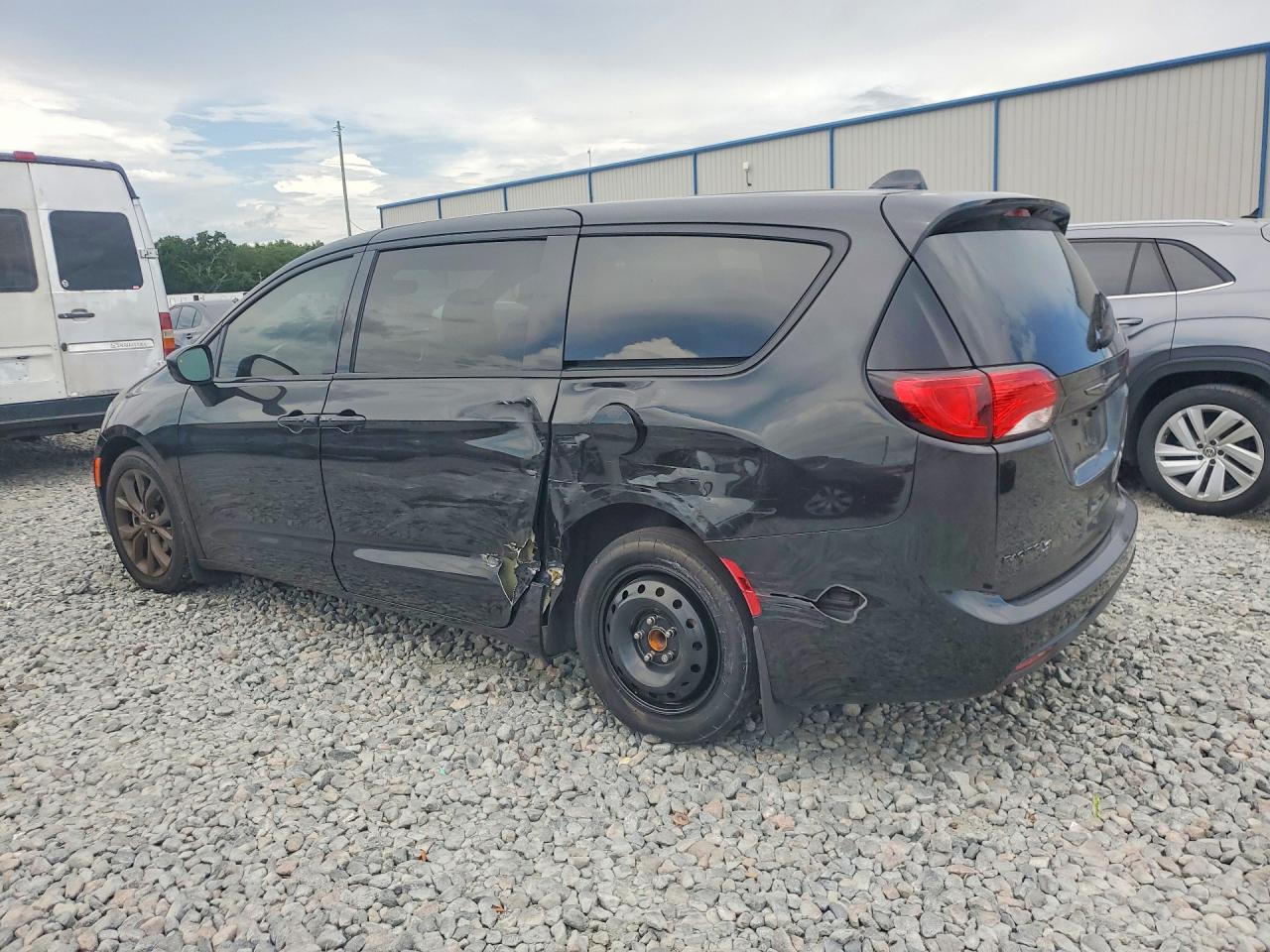 Chrysler Pacifica Touring Plus