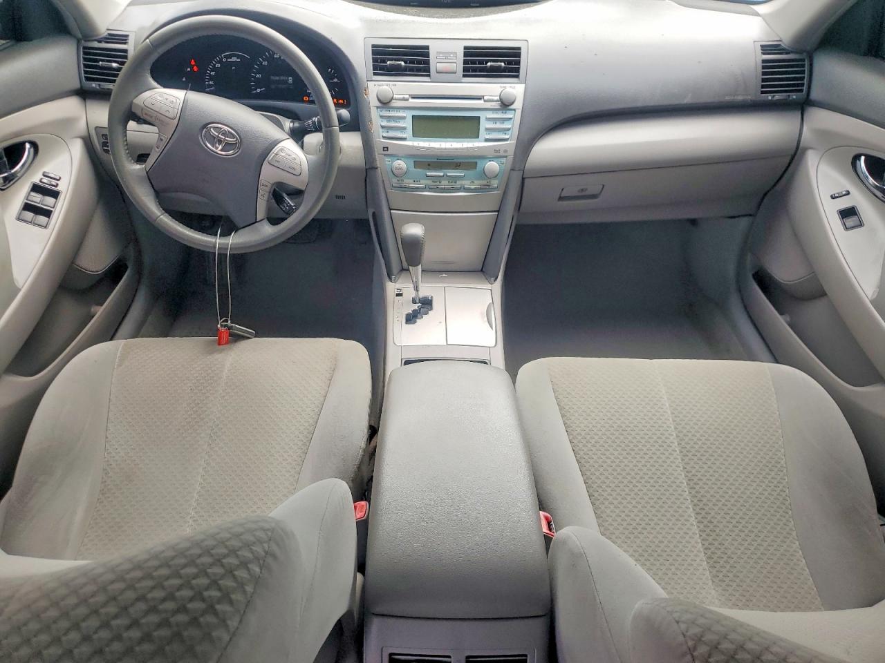 Toyota Camry Hybrid