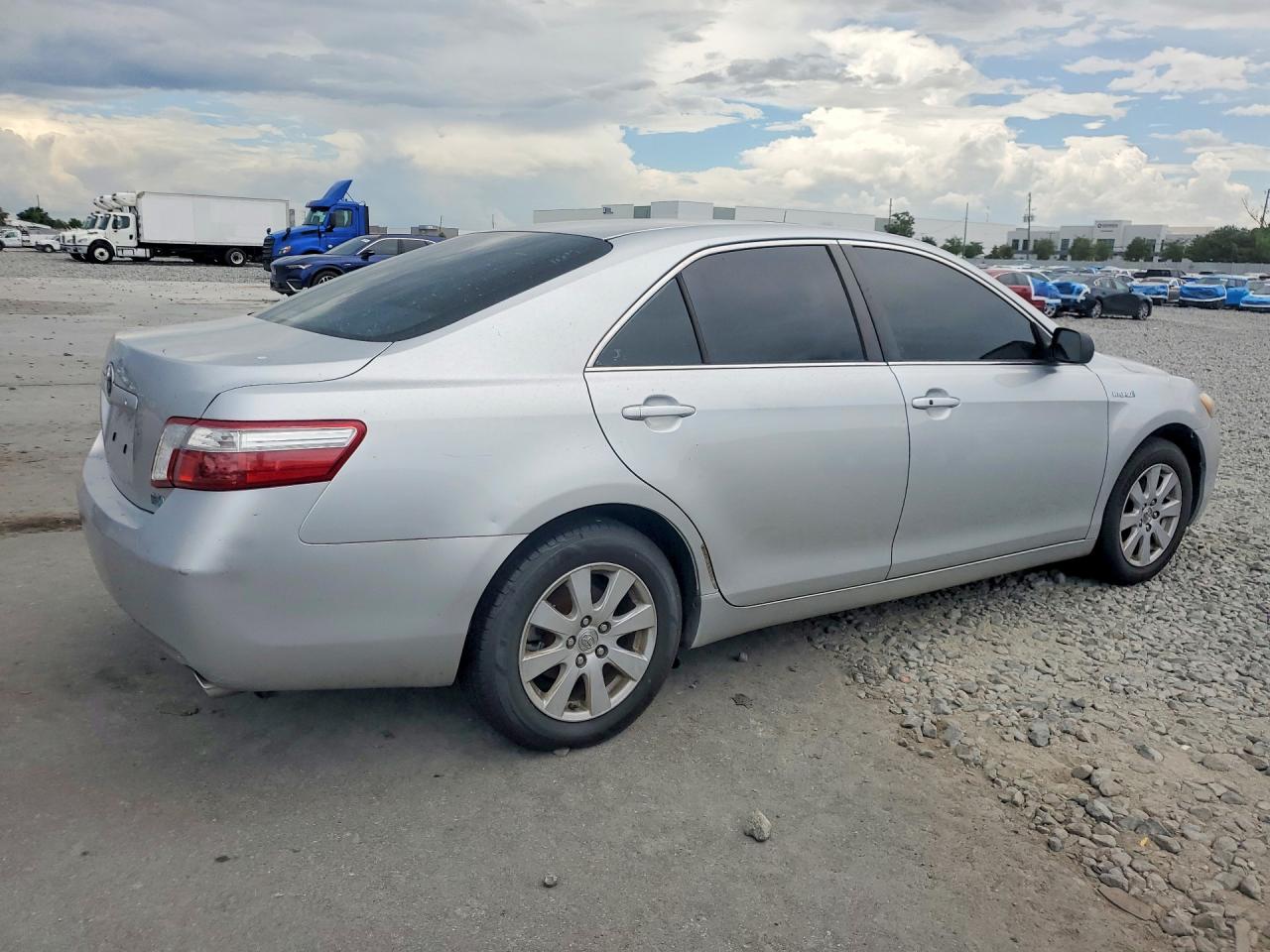 Toyota Camry Hybrid