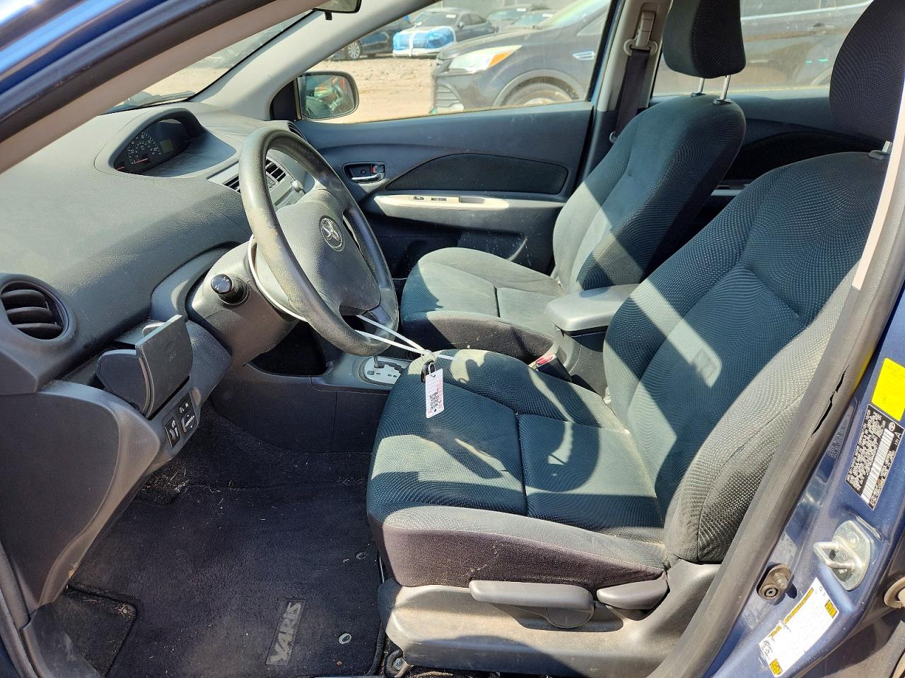 Toyota Yaris Base