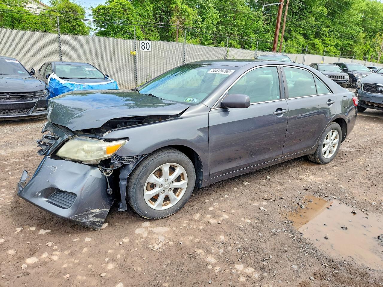 Salvage Toyota Camry Image