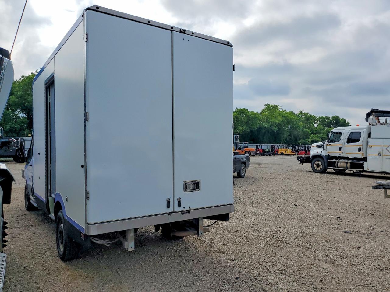 Ford Transit T-350