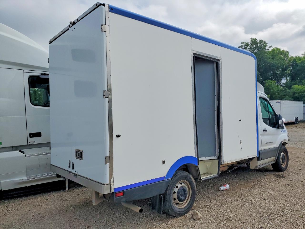 Ford Transit T-350