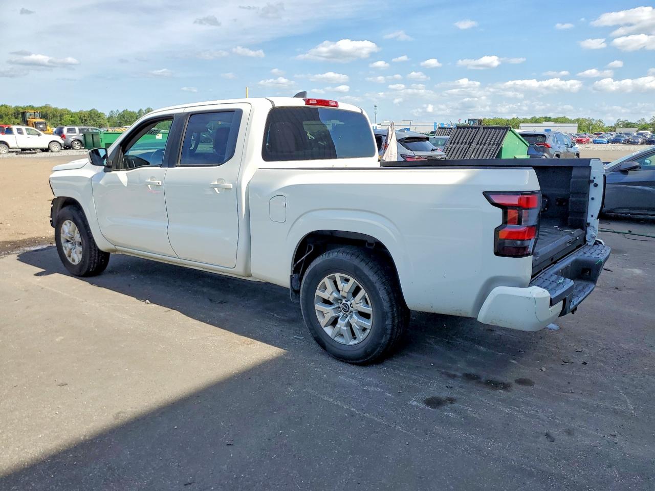 Nissan Frontier Sv