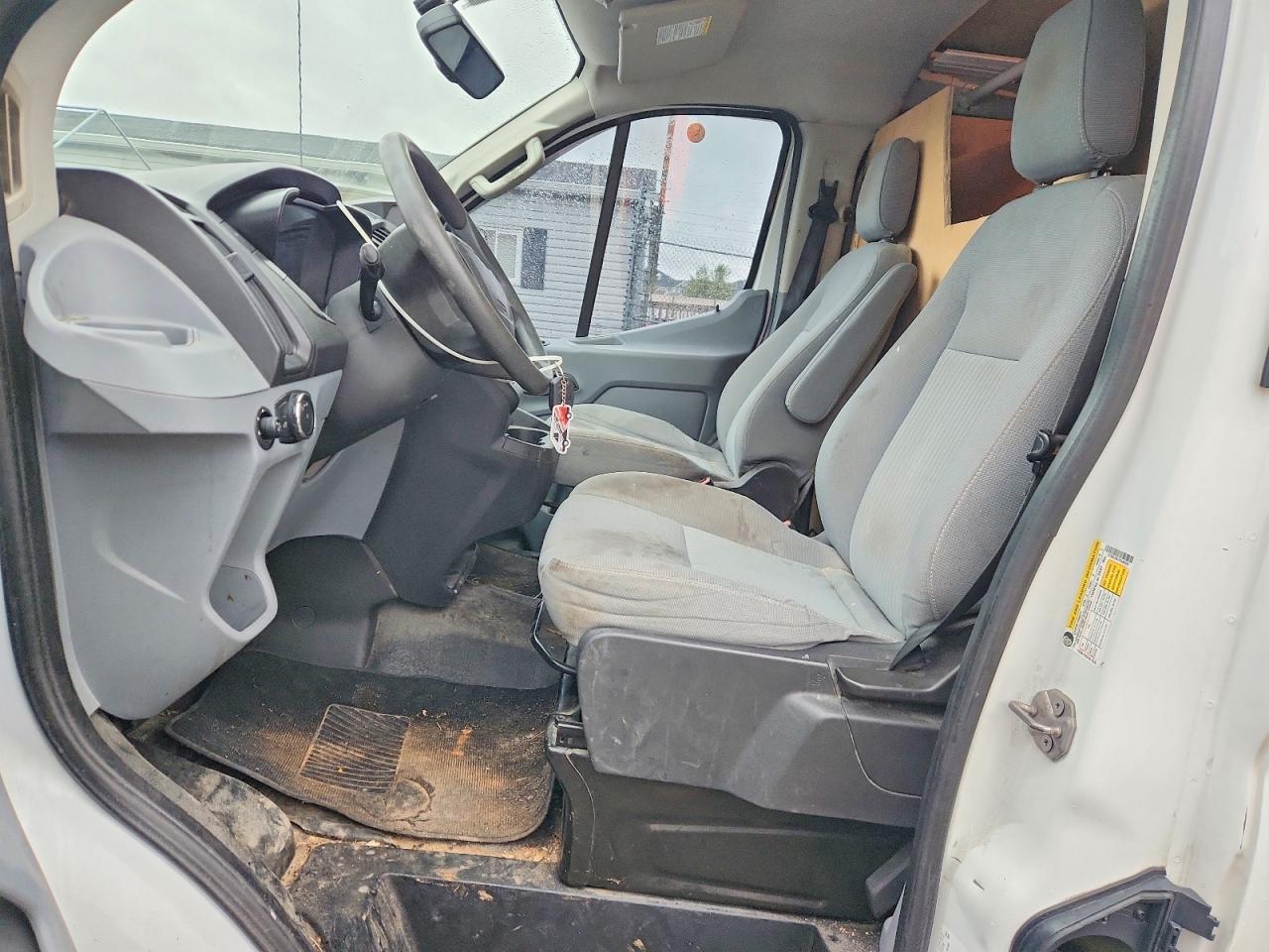 Ford Transit T-150
