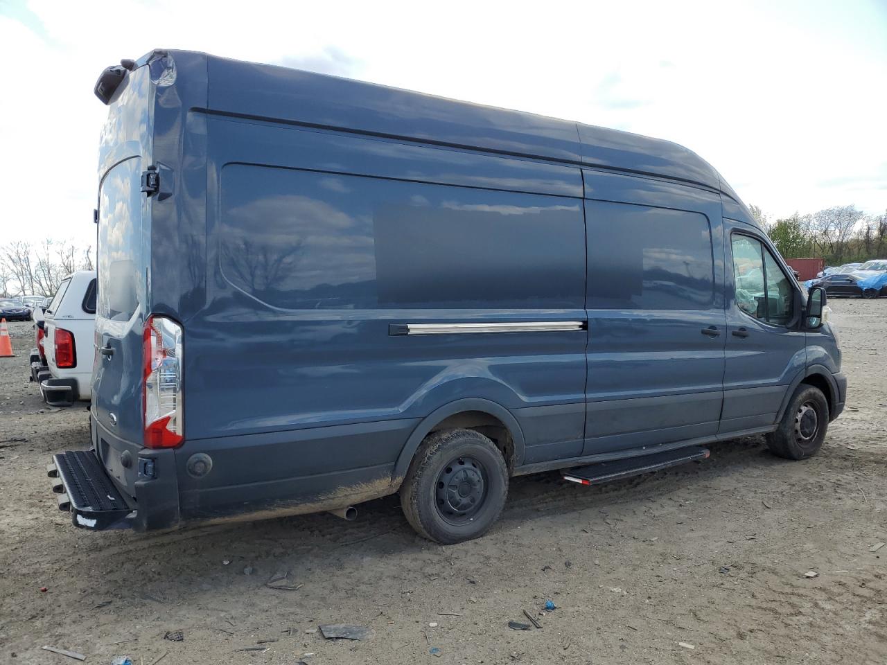 Ford Transit T-250