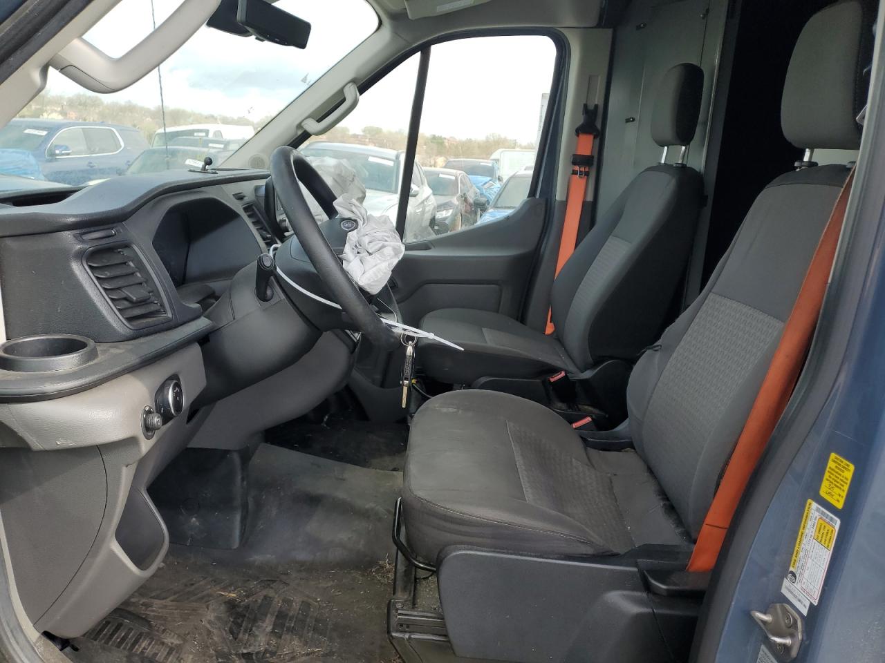 Ford Transit T-250