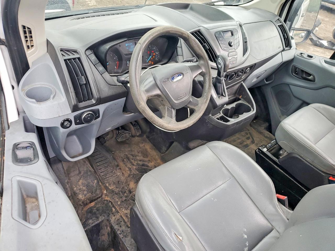 Ford Transit T-250