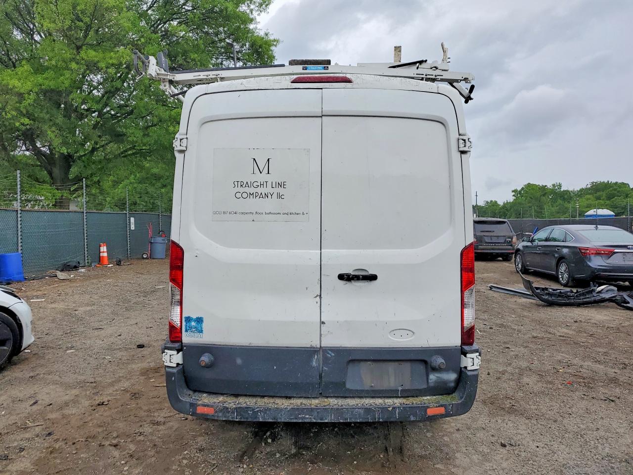 Ford Transit T-250