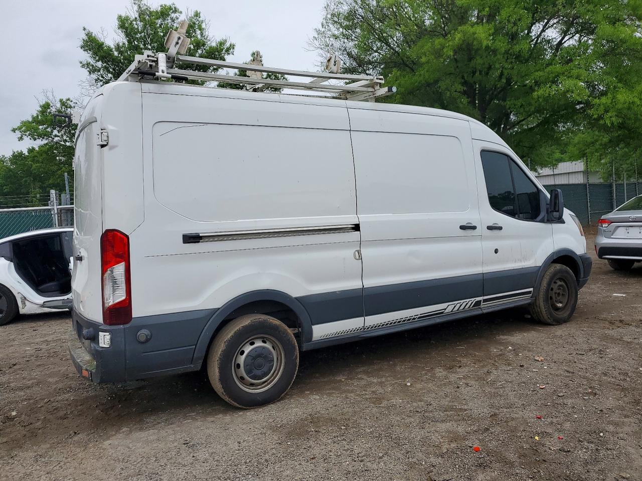 Ford Transit T-250