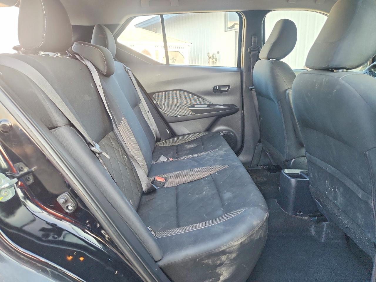 Nissan Kicks S