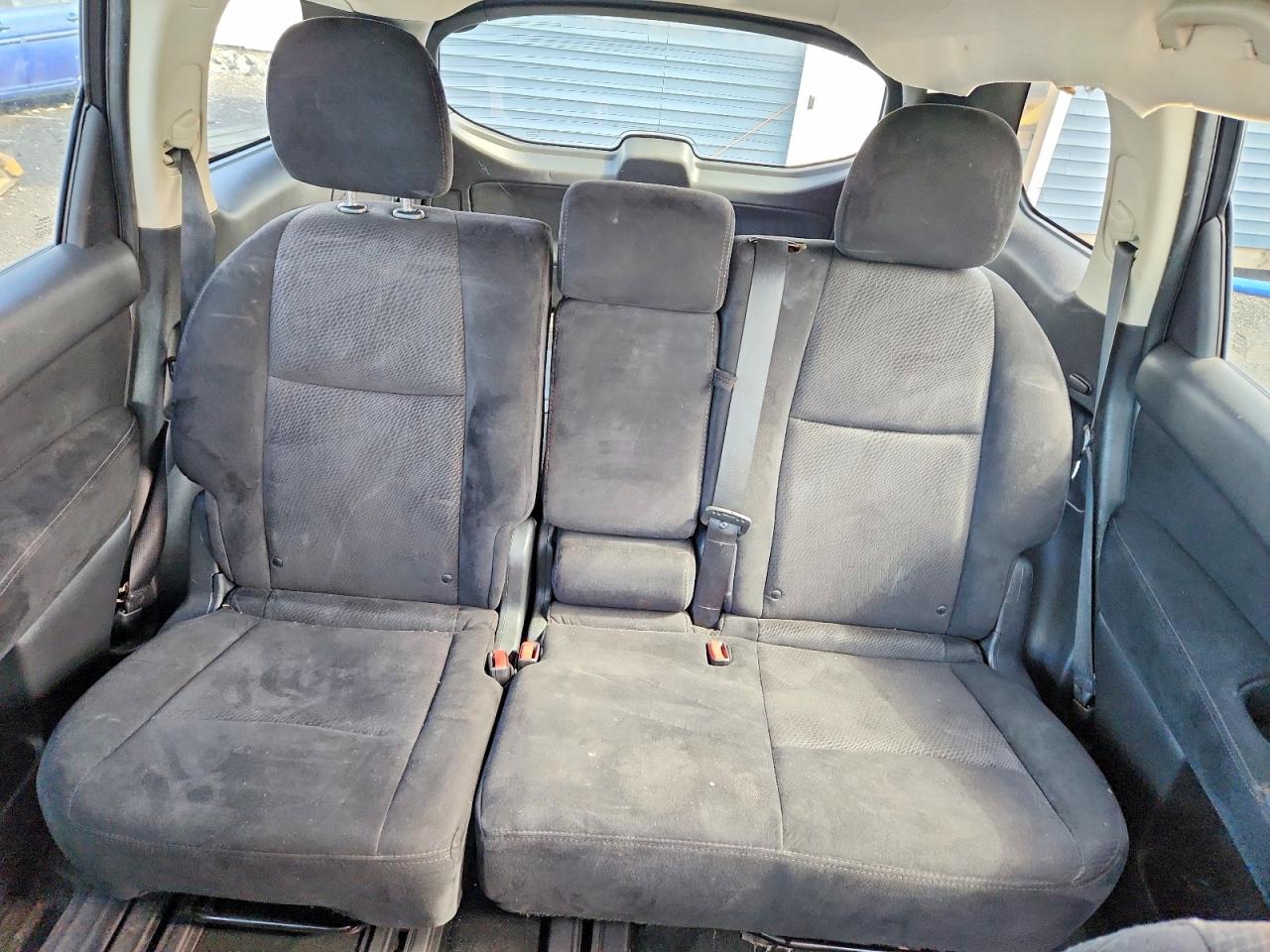 Nissan Pathfinder S