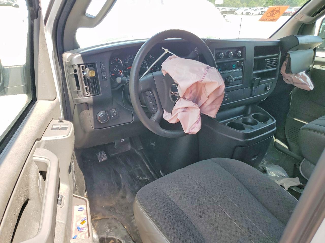 GMC Savana G2500
