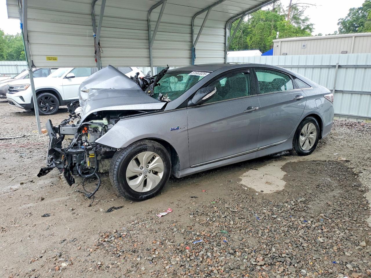 Salvage Hyundai SONATA Image