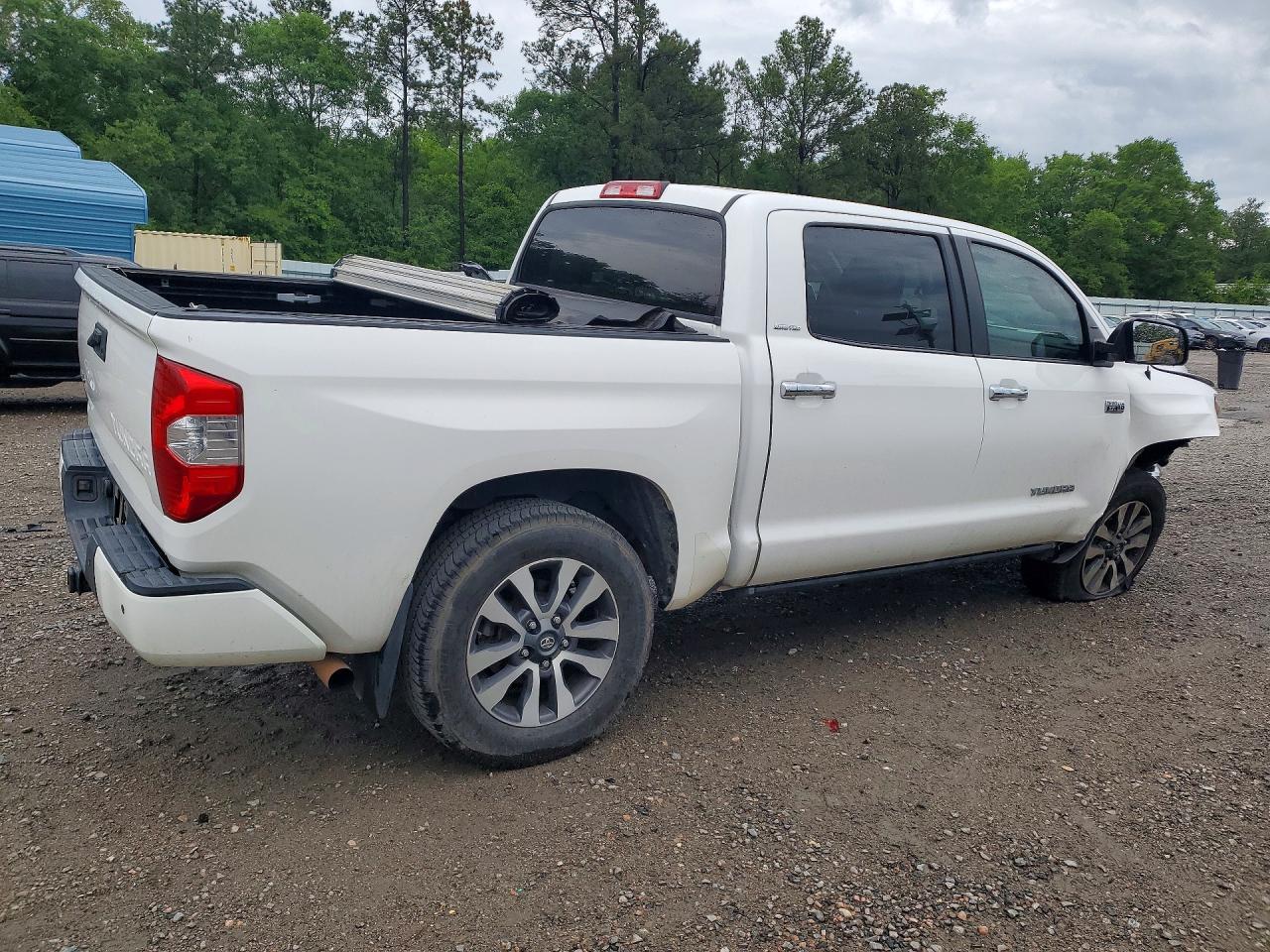 Toyota Tundra Crewmax Limited