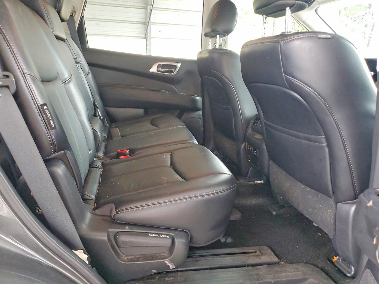 Nissan Pathfinder Sl