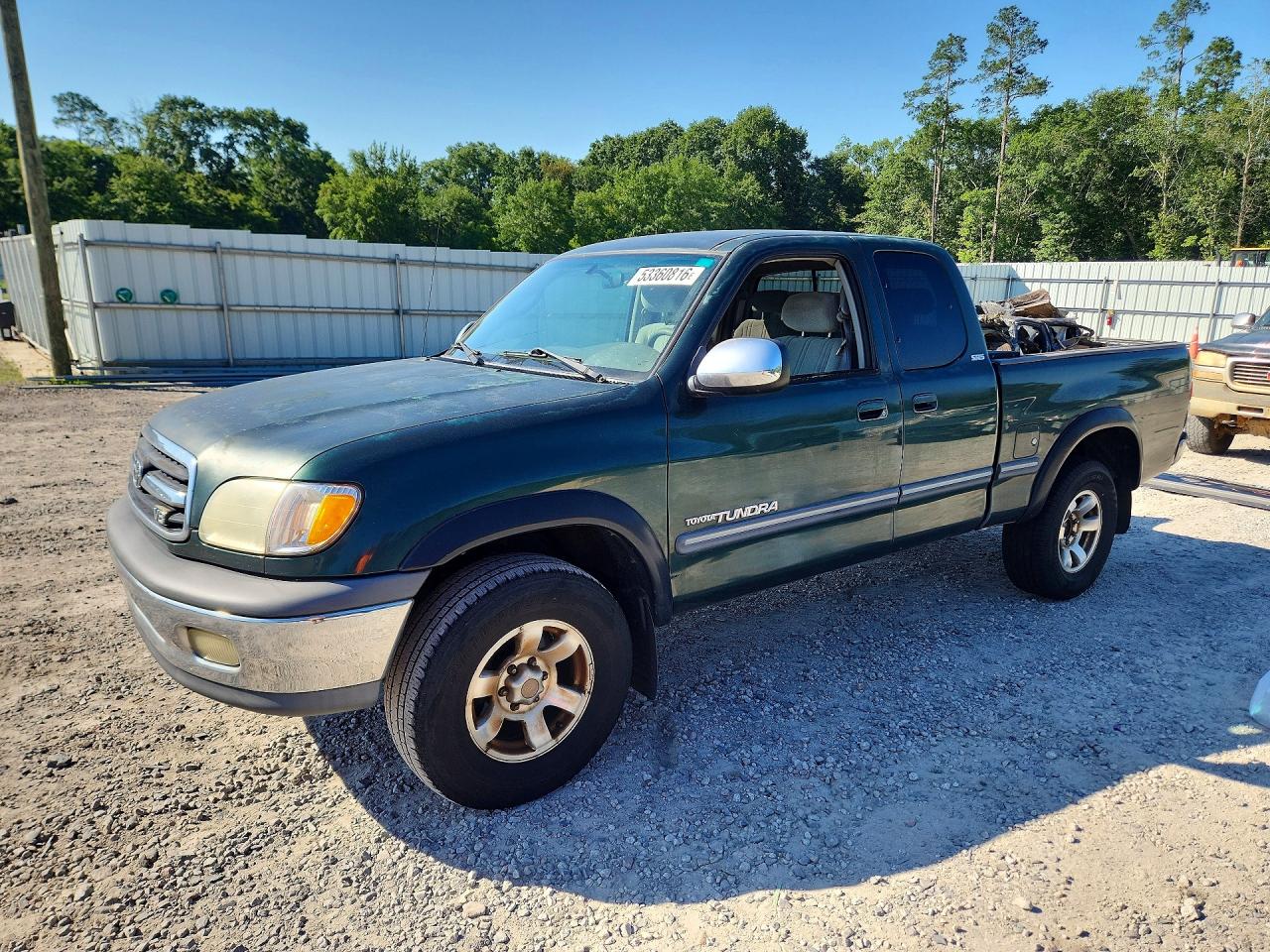 Salvage Toyota Tundra Image
