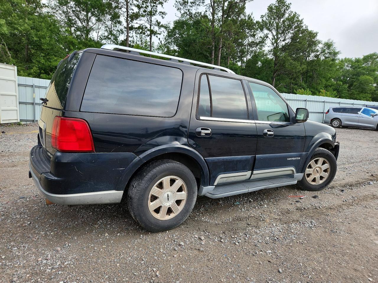 Lincoln Navigator