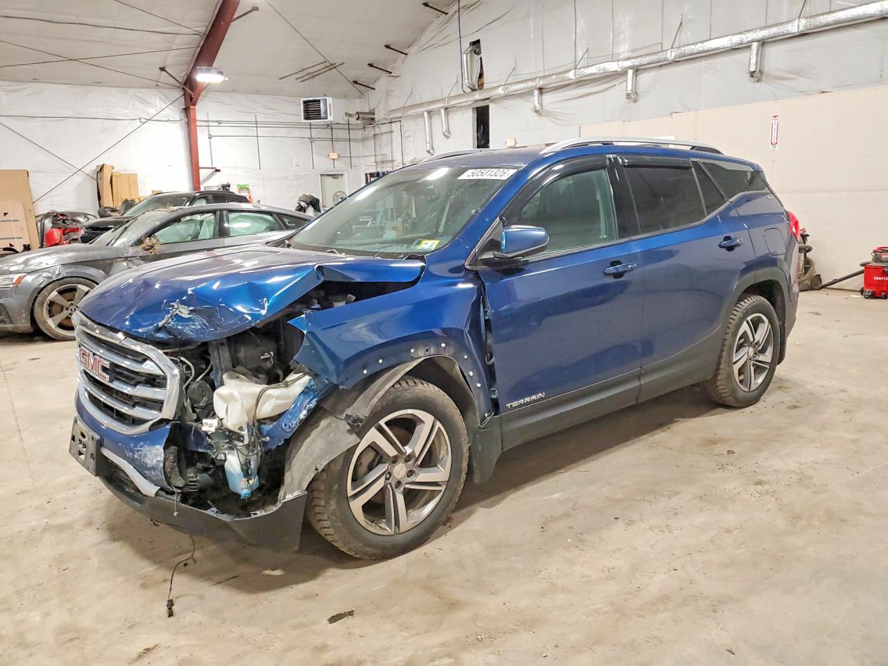 Salvage GMC Terrain Image