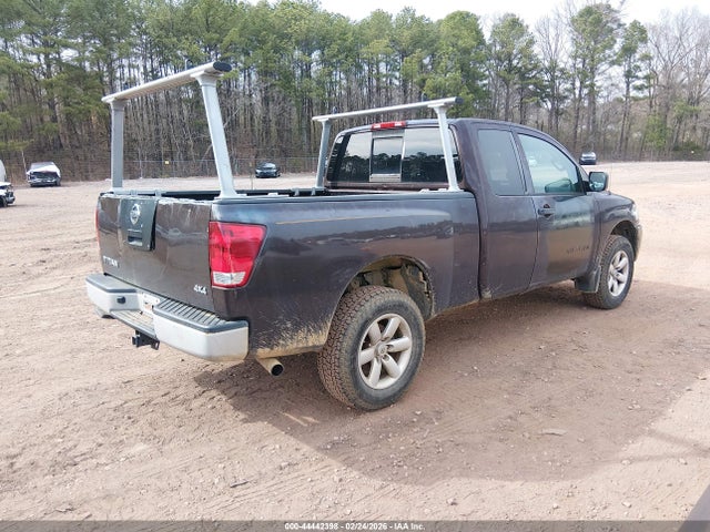 Nissan Titan S