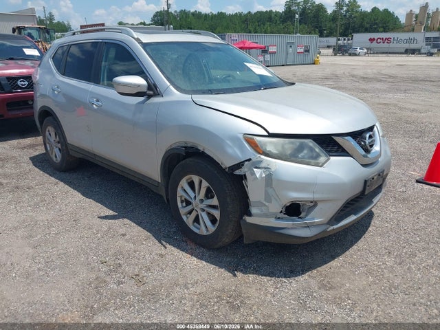 Salvage Nissan Rogue Image
