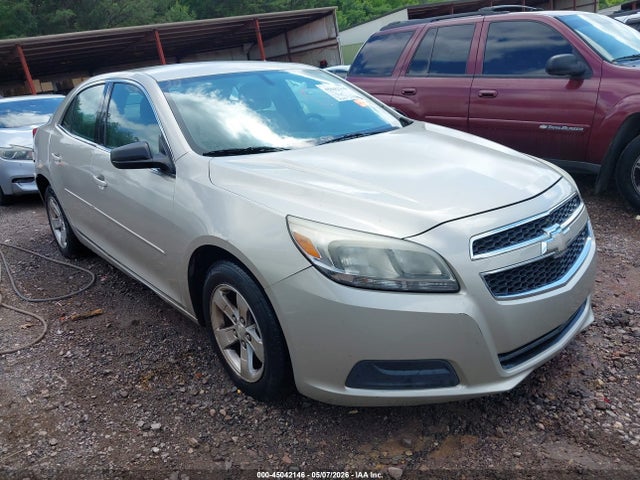 Salvage Chevrolet Malibu Image