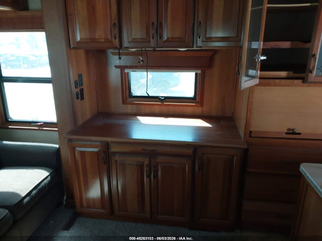 DRV Mobile Suites