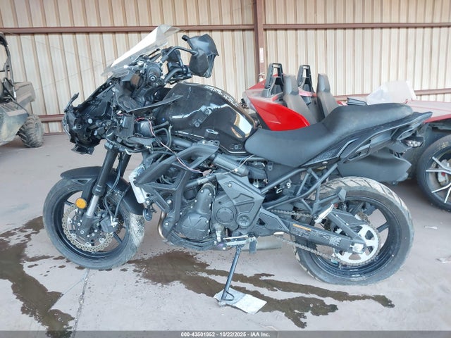 Kawasaki Kle650 F