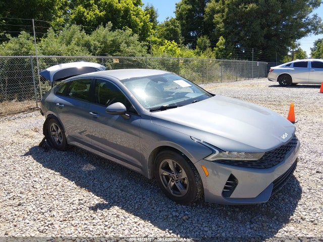 Salvage Kia K5 Image