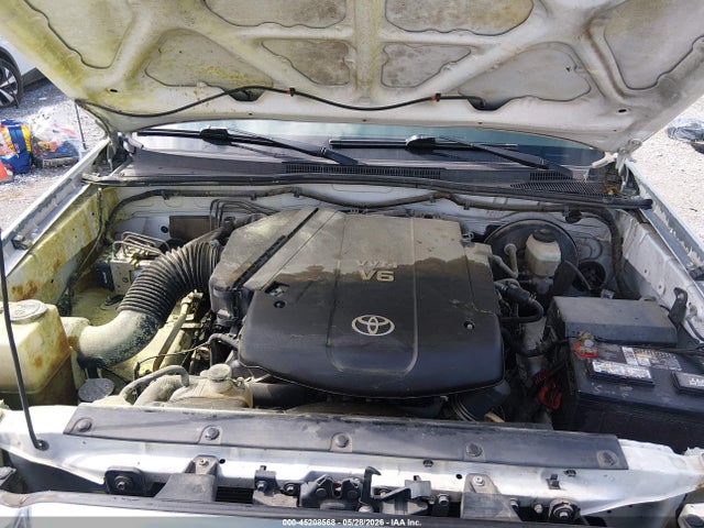 Toyota Tacoma Prerunner V6
