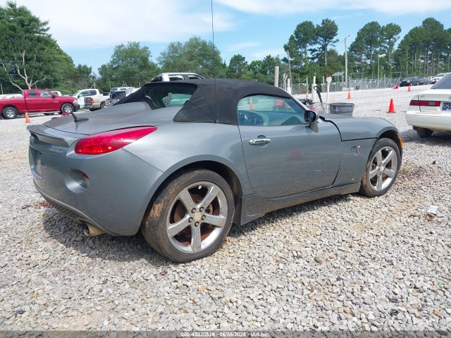 Pontiac Solstice