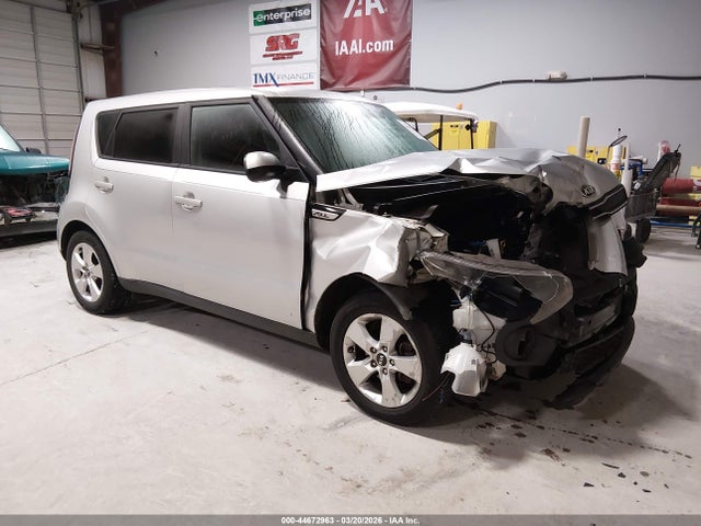Salvage Kia Soul Image