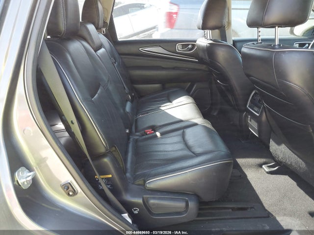 INFINITI Qx
