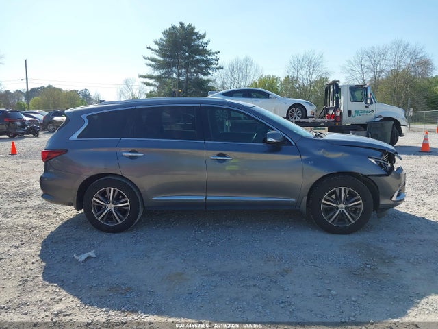 INFINITI Qx