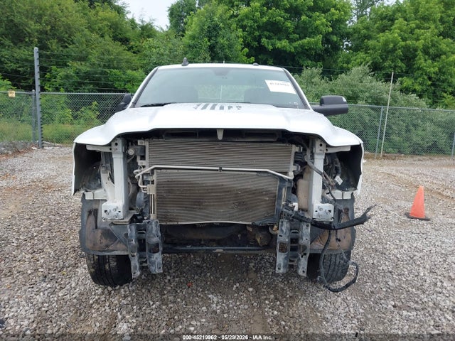 Ram 2500 Tradesman  4x4 8' Box