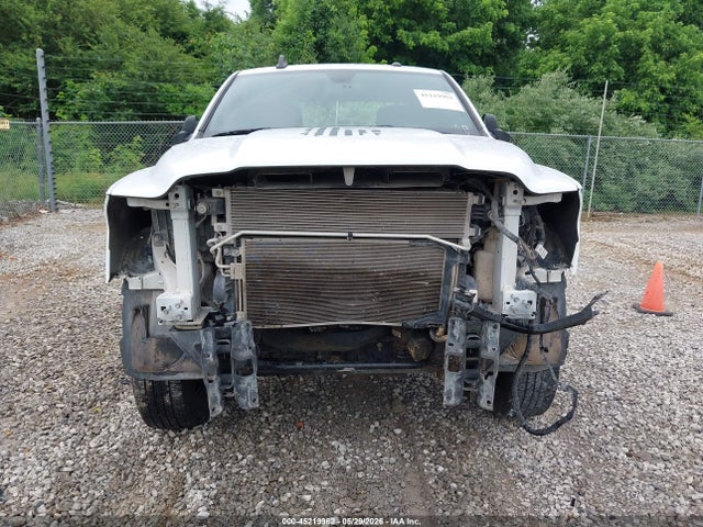 Ram 2500 Tradesman  4x4 8' Box