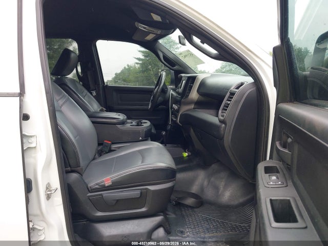 Ram 2500 Tradesman  4x4 8' Box