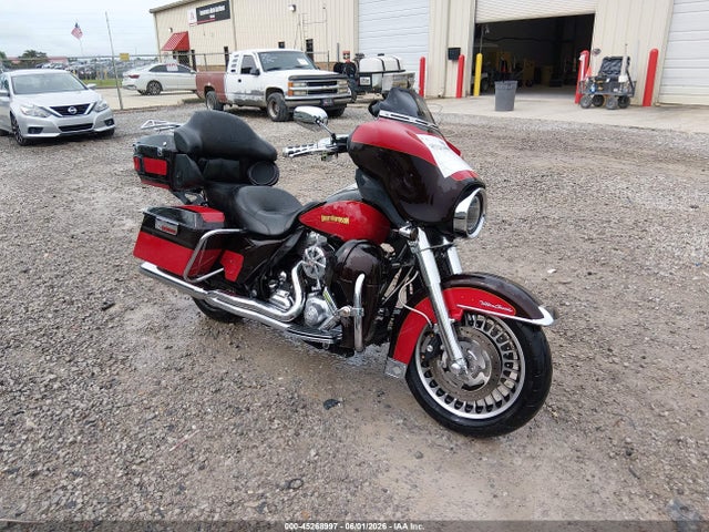 Salvage Harley-Davidson Flhtcu Image