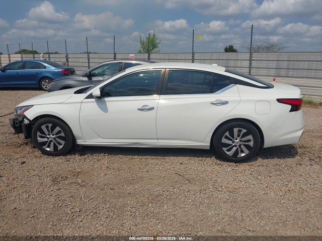 Nissan Altima S Fwd