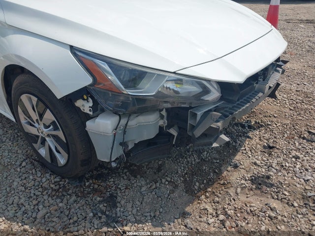 Nissan Altima S Fwd